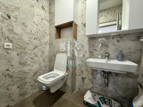 Izdavanje, kuća, 130m², Murtovina, Podgorica - image 12