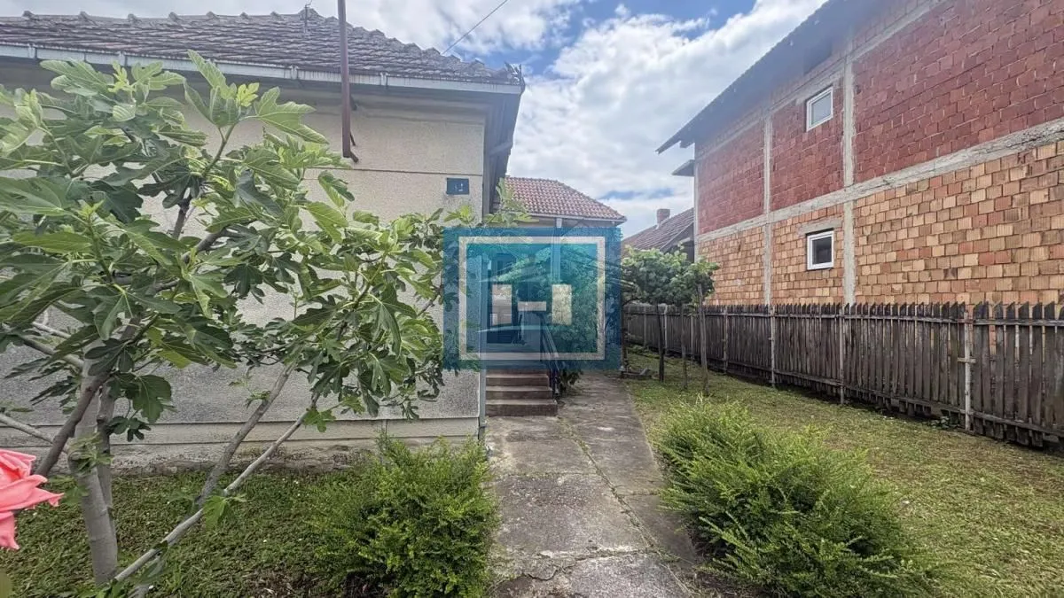 Prodaja, kuća, 157m², Ribarski put, Jagodina