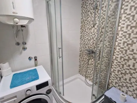 Rent, one bedroom apartment, 42m², City Kvart, Podgorica - image 6