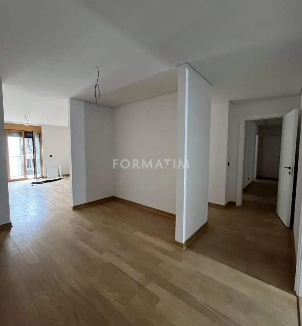 Prodaja, četvorosoban stan, 261m², Vračar Hram, Vračar Sve Podlokacije