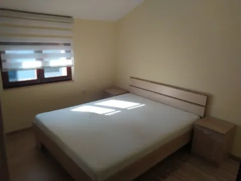 Izdavanje, trosoban stan, 75m², Autokomanda, Voždovac Sve Podlokacije - image 12