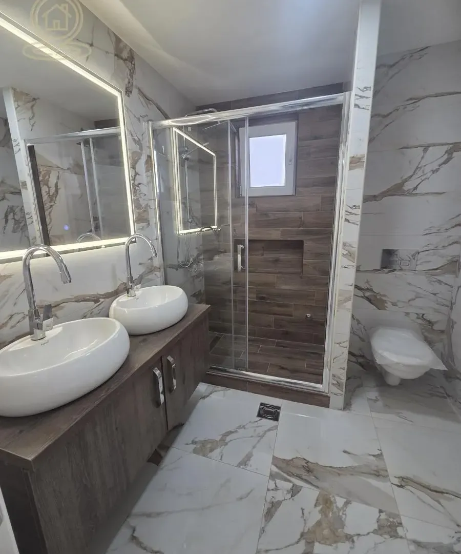 Prodaja, četvorosoban stan, 112m², Medijana, Niš