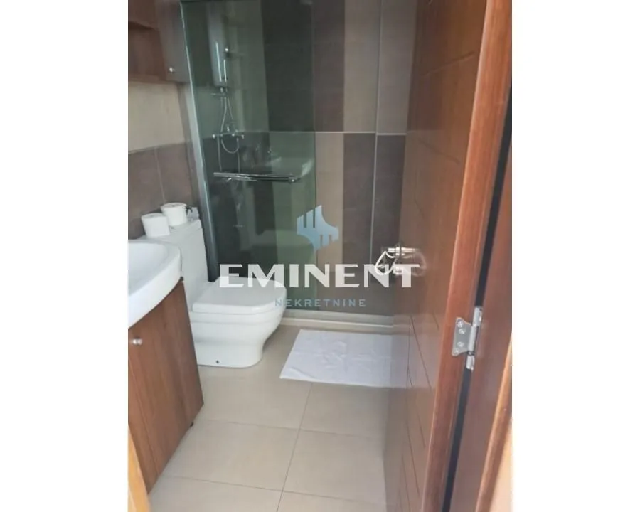 Prodaja, trosoban stan, 63m², Brzeće, Kopaonik