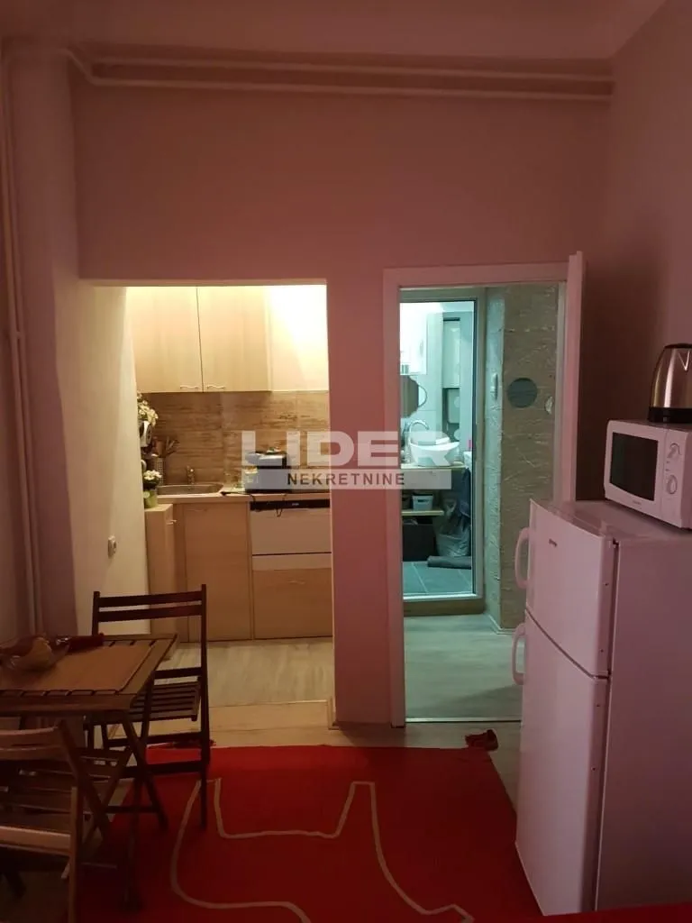 Prodaja, dvosoban stan, 40m², Stari Grad, Beograd