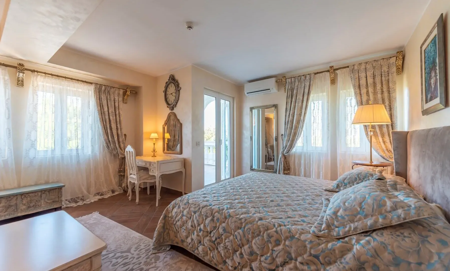 Sale, house, 485m², Sveti Stefan, Budva