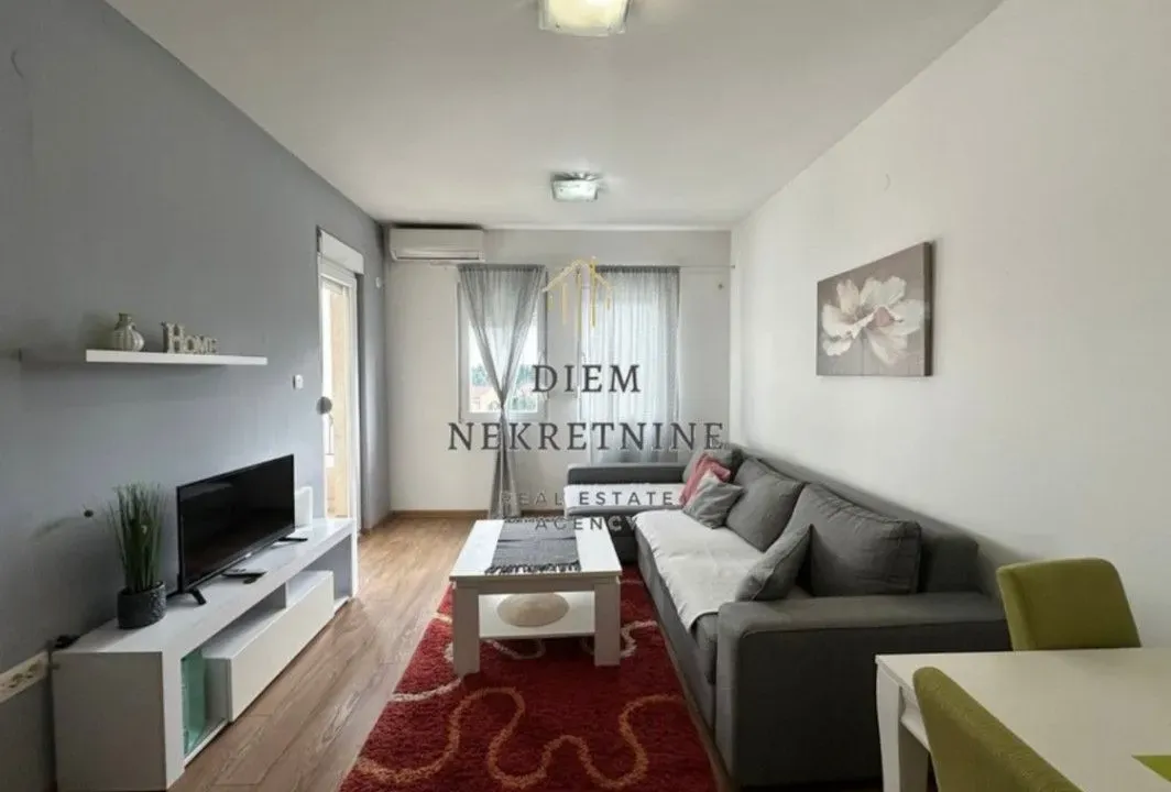 Izdavanje, dvosoban stan, 64m², City Kvart, Podgorica