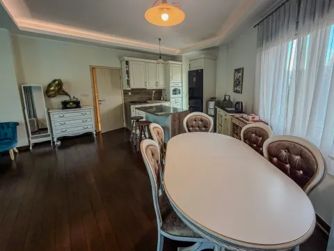Prodaja, dvosoban stan, 89m², Bečići, Budva - image 8