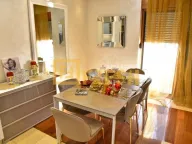 Izdavanje, četvorosoban stan, 140m², Centar, Podgorica - image 7