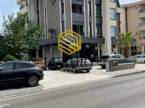 Izdavanje, stan, 49m², City Kvart, Podgorica - image 8