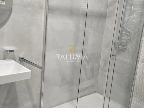 Izdavanje, dvosoban stan, 72m², City Kvart, Podgorica - image 4