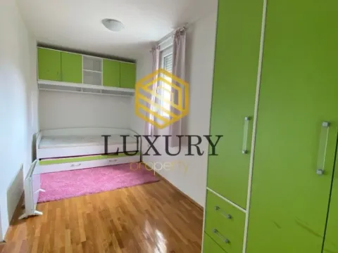 Sale, apartment, 80m², Blok 5, Podgorica - image 4