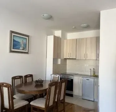 Izdavanje, jednosoban stan, 45m², City Kvart, Podgorica - image 3