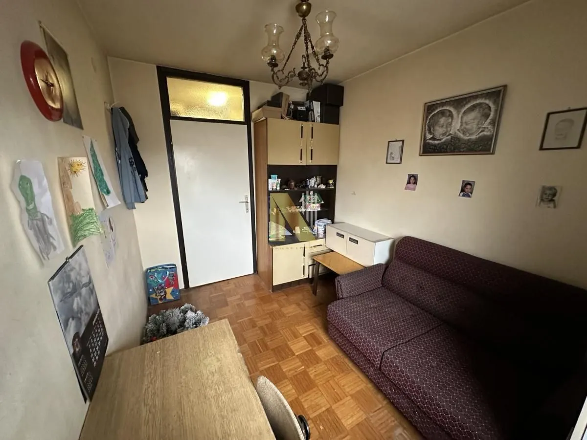 Sale, three bedroom apartment, 71m², Bulevar Oslobodjenja, Novi Sad Sve Podlokacije