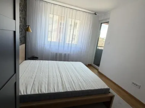Izdavanje, četvorosoban stan, 105m², Bulevar Oslobodjenja, Novi Sad Sve Podlokacije - image 11