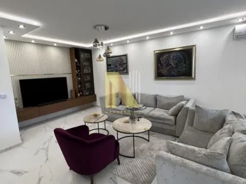 Sale, four bedroom apartment, 150m², Banatić, Novi Sad Sve Podlokacije - image 4