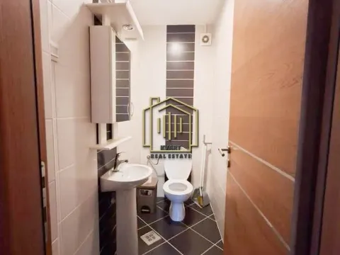Izdavanje, dvosoban stan, 70m², Zabjelo, Podgorica - image 6