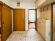 Izdavanje, dvosoban stan, 58m², Zagorič, Podgorica - image 10
