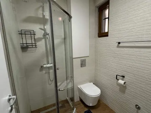 Rent, two bedroom apartment, 91m², Opatovo, Tivat - image 25