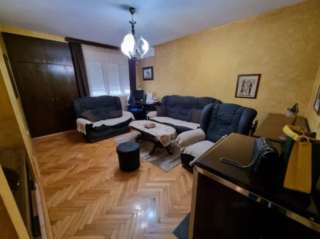 Izdavanje, dvosoban stan, 68m², Zabjelo, Podgorica