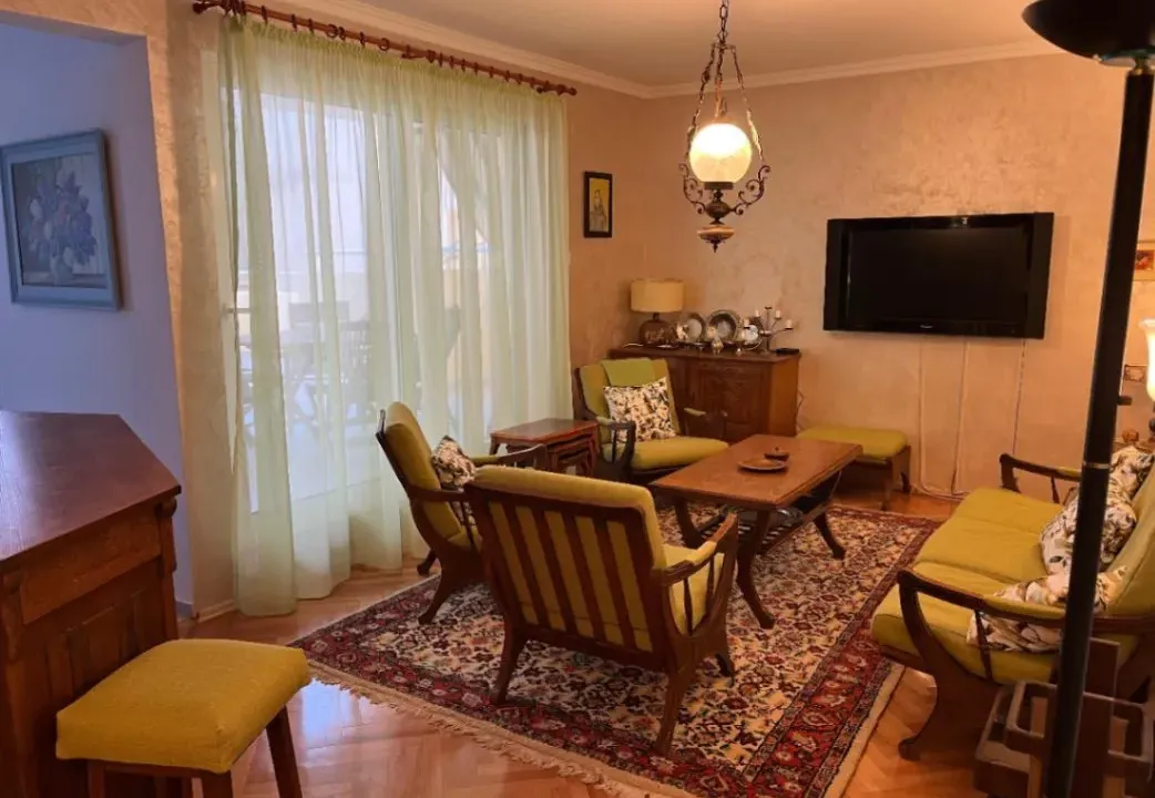 Rent, three bedroom apartment, 132m², Centar, Bar