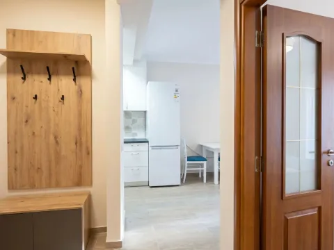 Prodaja, jednosoban stan, 53m², Centar, Herceg Novi - image 5