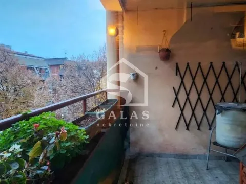 Prodaja, četvorosoban stan, 111m², Vračar Hram, Vračar Sve Podlokacije - image 2