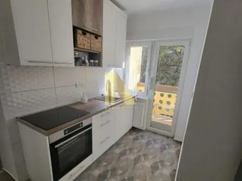 Rent, two bedroom apartment, 48m², Grbavica, Novi Sad Sve Podlokacije - image 3