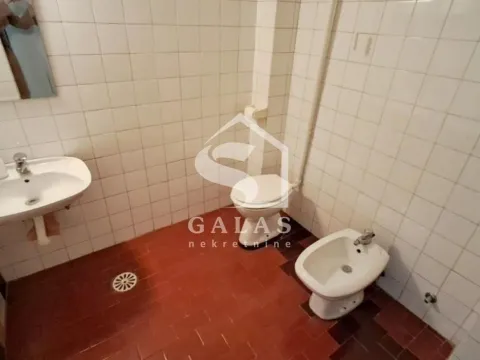 Izdavanje, stan, 38m², Kalenić Pijaca, Vračar Sve Podlokacije - image 6