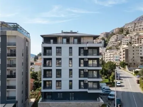 Sale, studio apartment, 42m², Gospoština, Budva - image 6