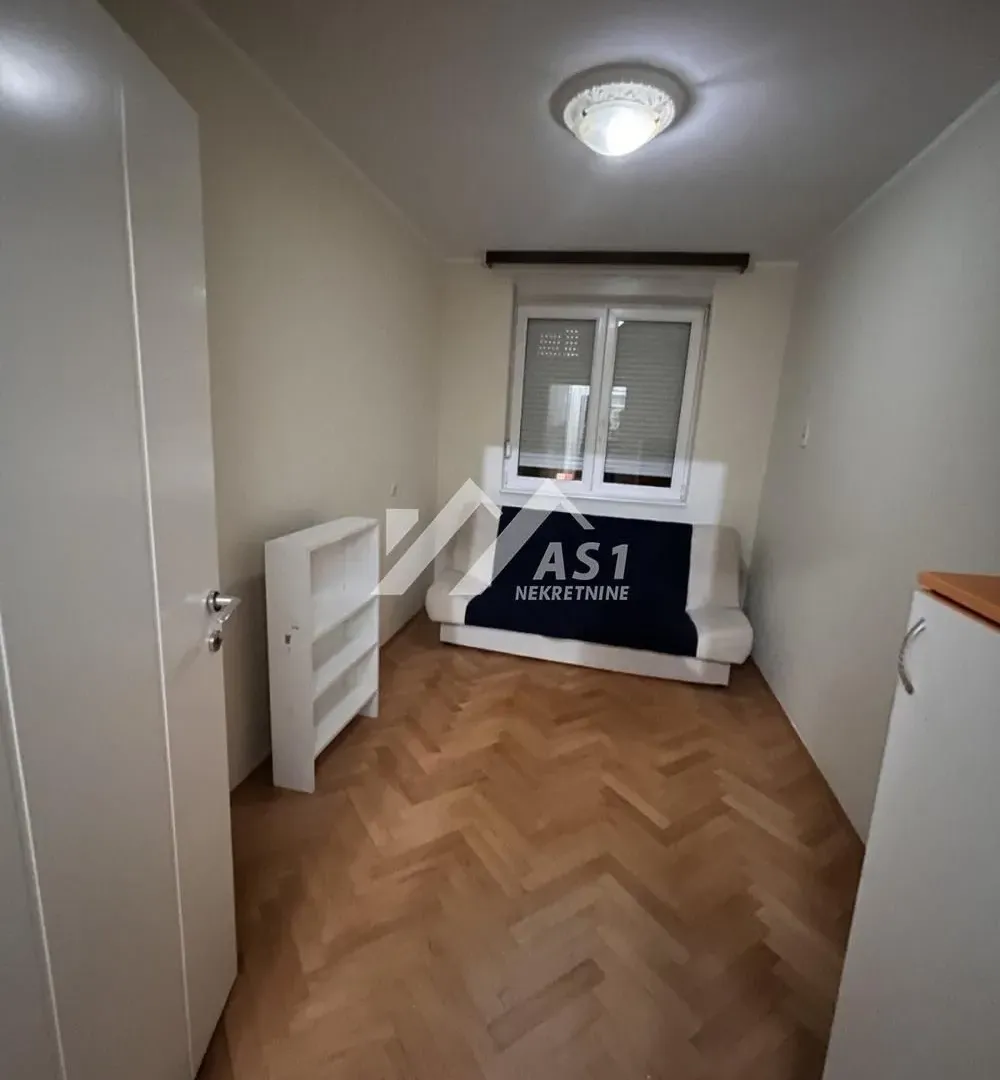 Rent, one bedroom apartment, 42m², Grbavica, Novi Sad Sve Podlokacije