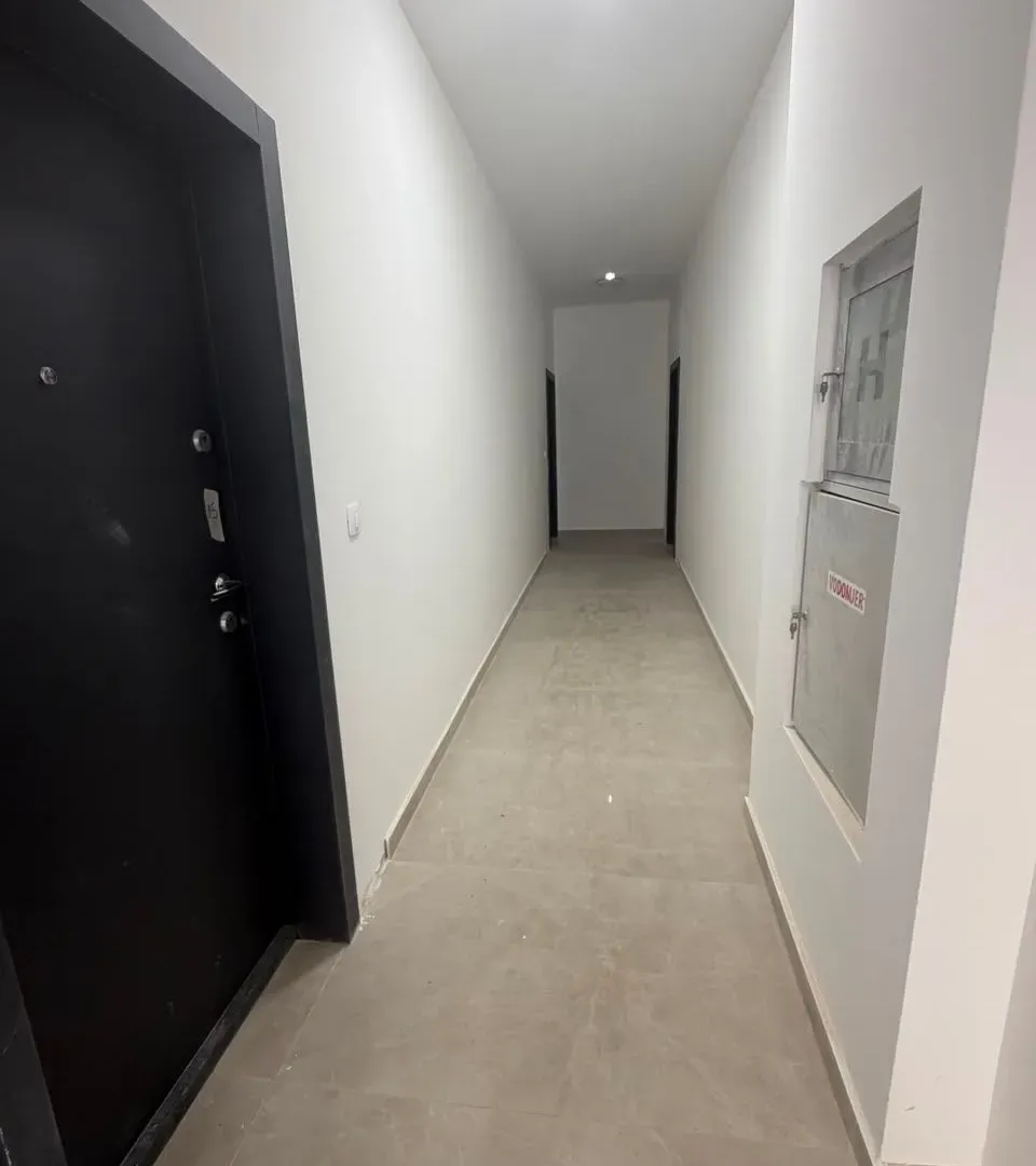 Prodaja, jednosoban stan, 53m², Centar, Budva