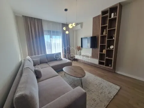 Izdavanje, stan, 58m², Tivat, Crna Gora - image 3