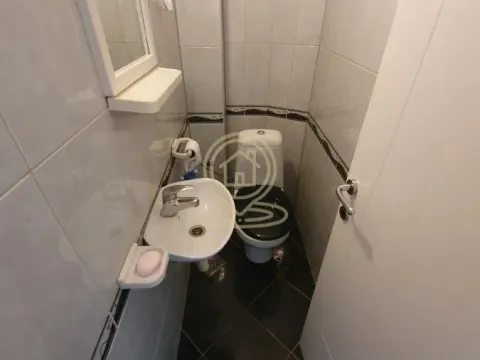 Rent, three bedroom apartment, 44m², Vračar Hram, Vračar Sve Podlokacije - image 15