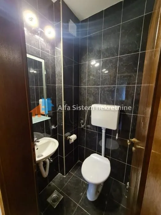 Rent, three bedroom apartment, 78m², Vračar Hram, Vračar Sve Podlokacije