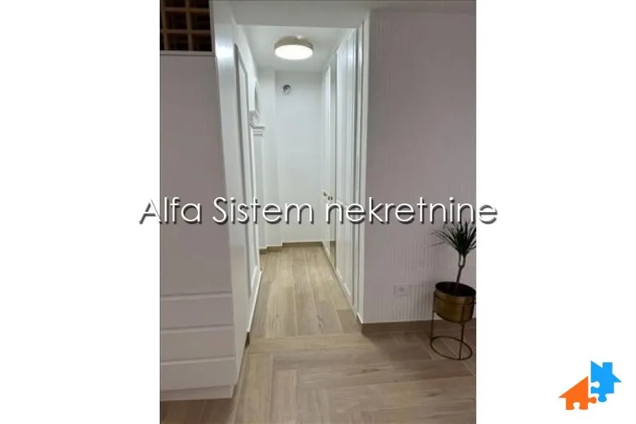 Rent, two bedroom apartment, 55m², Stari Grad, Beograd