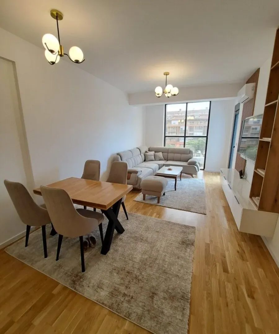 Rent, two bedroom apartment, 70m², Stari Aerodrom, Podgorica
