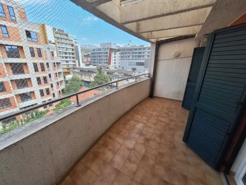 Rent, three bedroom apartment, 81m², Centar, Budva - image 14