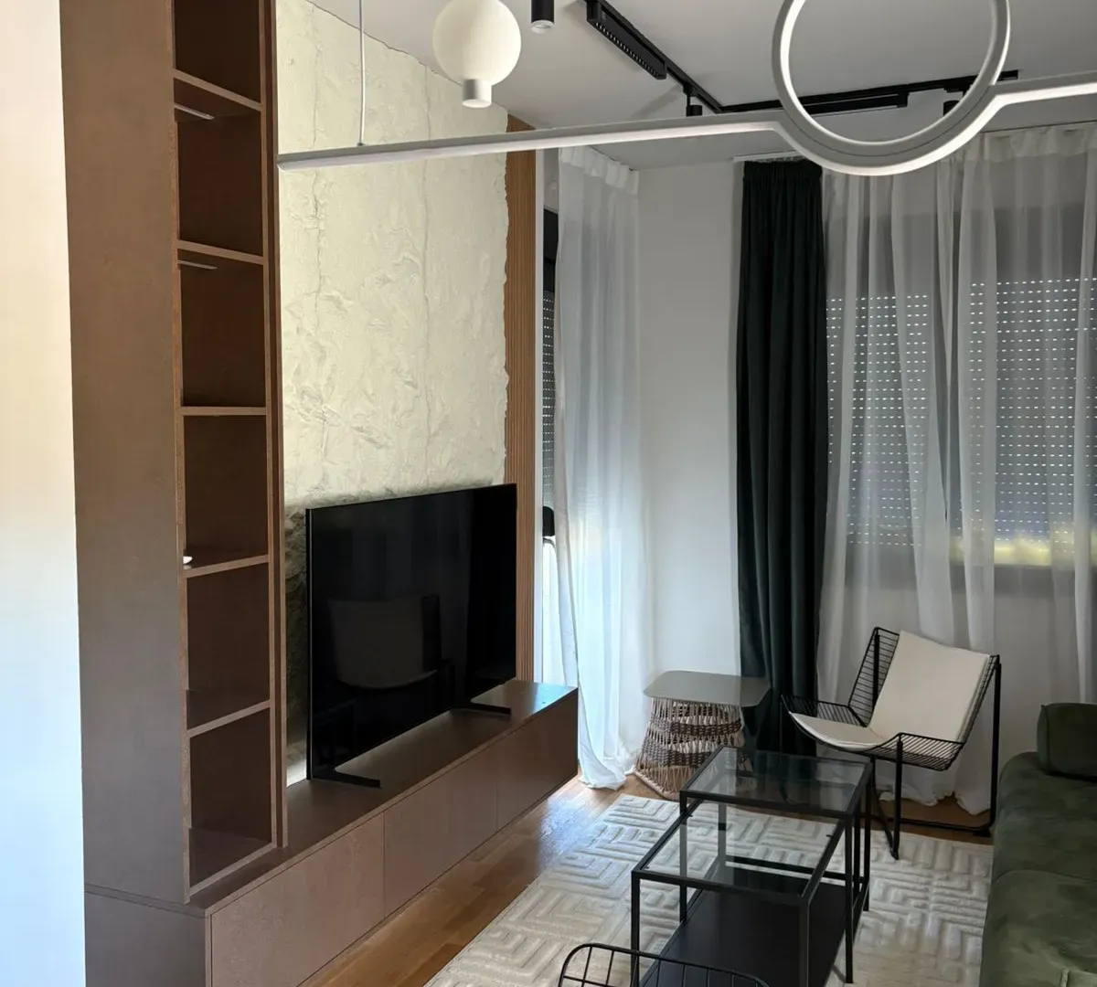 Izdavanje, dvosoban stan, 50m², Zabjelo, Podgorica