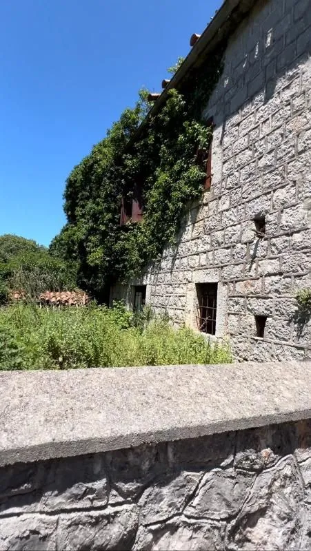 Prodaja, kuća, 74m², Zagora, Cetinje