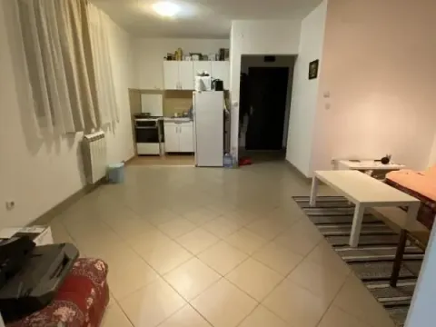 Prodaja, jednosoban stan, 40m², Kluz, Zvezdara Sve Podlokacije - image 4