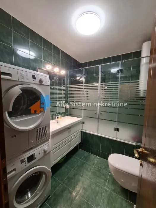 Rent, three bedroom apartment, 78m², Vračar Hram, Vračar Sve Podlokacije