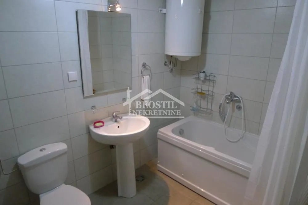 Prodaja, stan, 123m², Crveni Krst, Beograd