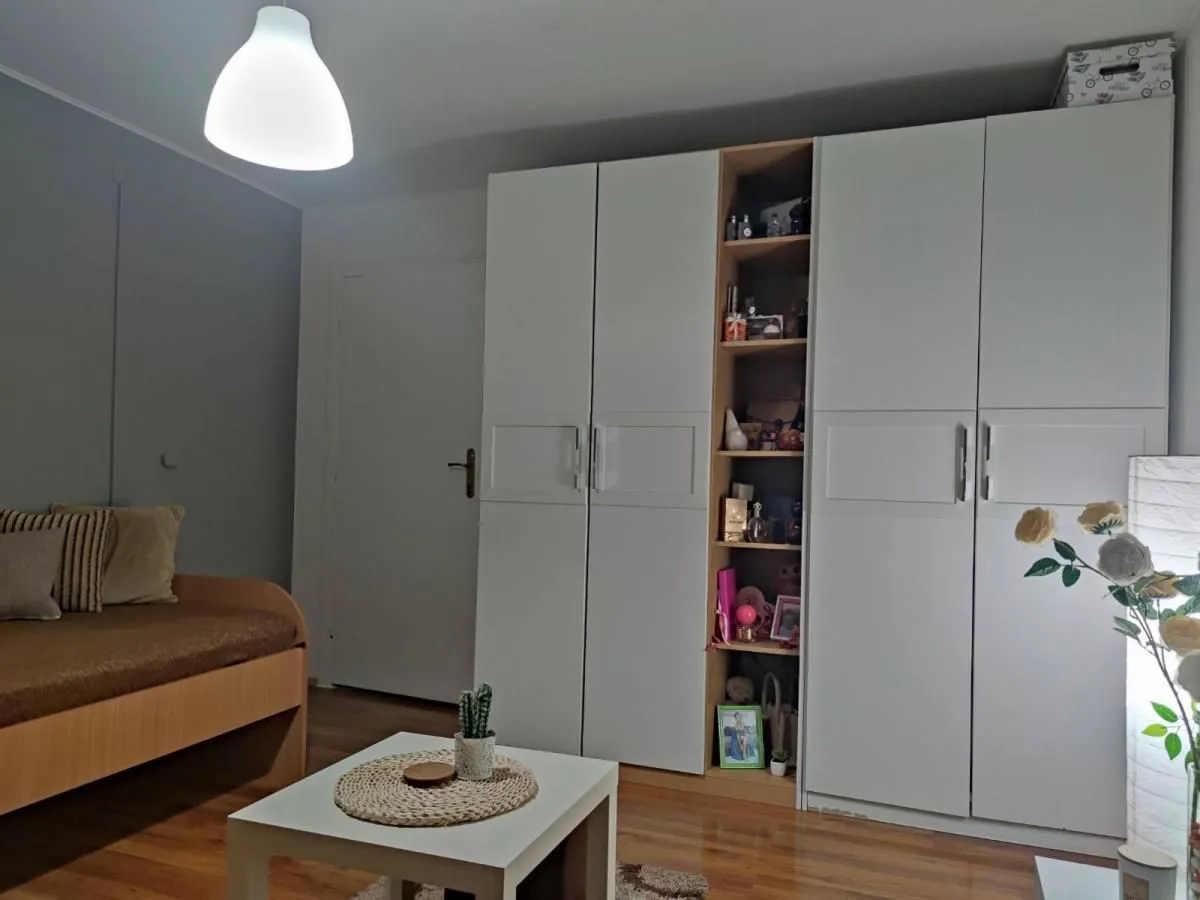 Sale, house, 420m², Donja Vrežina, Niš