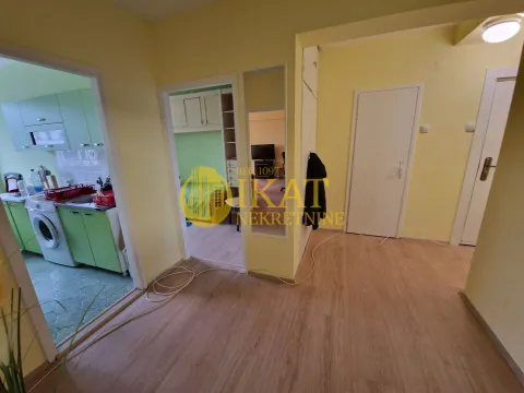 Izdavanje, trosoban stan, 72m², Savski Trg, Beograd - image 11