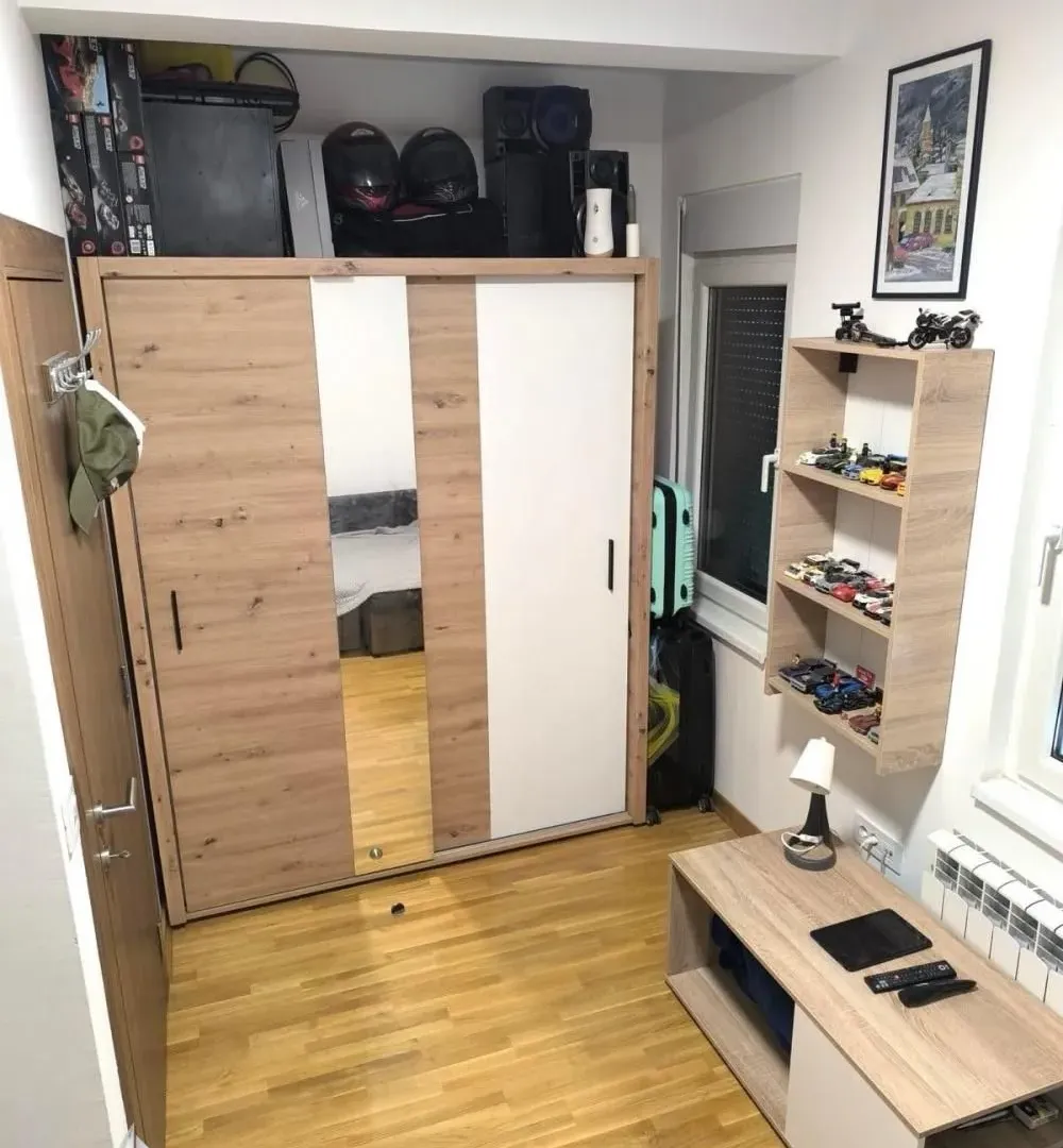 Prodaja, trosoban stan, 67m², Zemun Gornji Grad, Zemun Sve Podlokacije