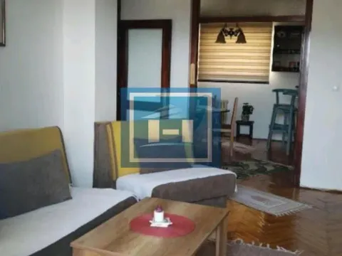 Izdavanje, dvosoban stan, 65m2, Ledena Stena, Vranje