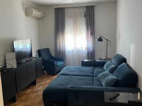 Prodaja, jednosoban stan, 49m², Tološi, Podgorica - image 6