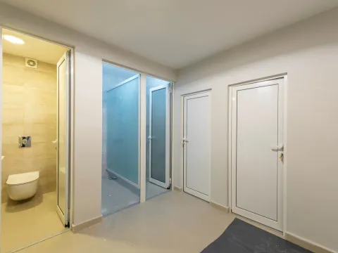 Prodaja, kuća, 492m², Mareza, Podgorica - image 6