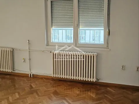 Izdavanje, poslovni prostor, 125m², Tašmajdan, Palilula Sve Podlokacije - image 4