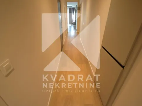 Izdavanje, dvosoban stan, 120m², Centar, Podgorica - image 13